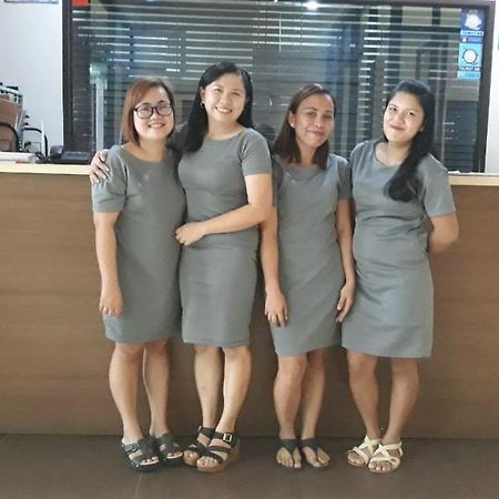 Palm Residence Davao City Buitenkant foto